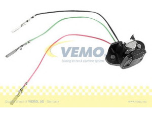 VEMO V95-72-0038 jutiklis, uždegimo impulsas 
 Elektros įranga -> Jutikliai
1 346 792, 1 346 792-3, 13 467 923