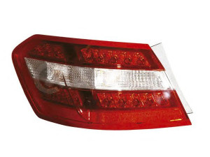 ALKAR 2296561 kombinuotas galinis žibintas 
 Kėbulas -> Šviesos -> Kombinuotas galinis žibintas/dalys -> Kombinuotas galinis žibintas
A2128200264
