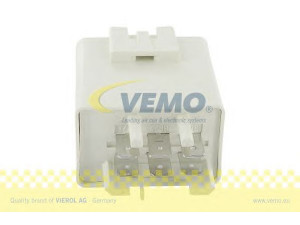 VEMO V95-71-0001 relė, degalų siurblys 
 Elektros įranga -> Relė
1 323 643, 1 347 603, 3 523 608