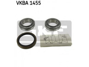 SKF VKBA 1455 rato guolio komplektas 
 Ašies montavimas/vairavimo mechanizmas/ratai -> Rato stebulė/montavimas -> Rato guolis
1591389, 5 025 675, 81AB-1215-A
