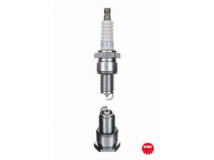 NGK 3738 uždegimo žvakė 
 Techninės priežiūros dalys -> Techninės priežiūros intervalai
5-8610-3390-0, MS 851 292, MS 851 463