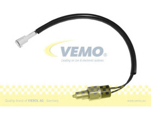 VEMO V64-73-0001 jungiklis, atbulinės eigos žibintas 
 Elektros įranga -> Šviesų jungikliai/relės/valdymas -> Šviesų jungiklis/svirtis
37610-70B11, 37610-70B11-000, 37610-60B00